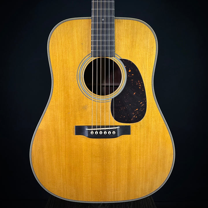 Martin D-28 Authentic 1937 Aged - Guatemalan Rosewood