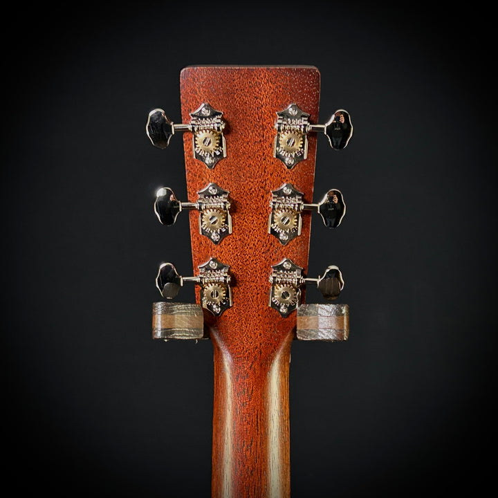 Martin 0-10E Retro - Jason Isbell