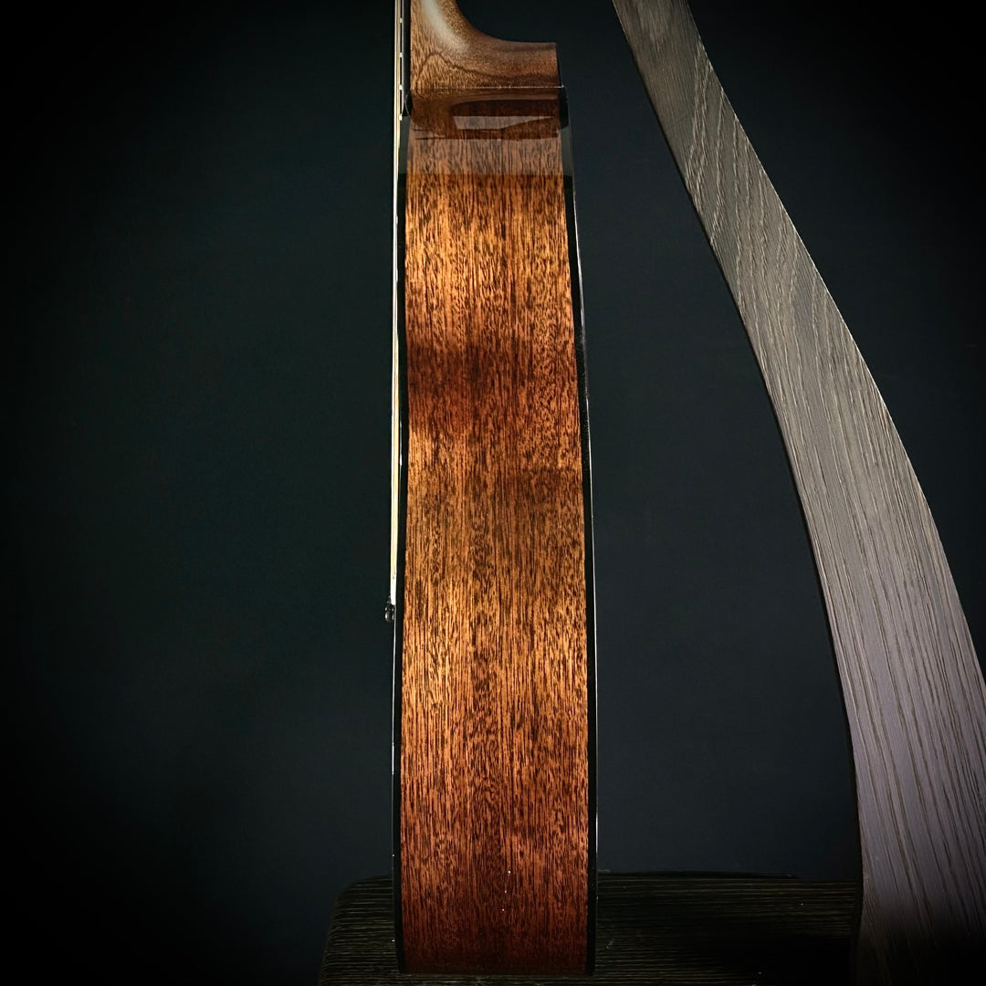 Martin 00-18