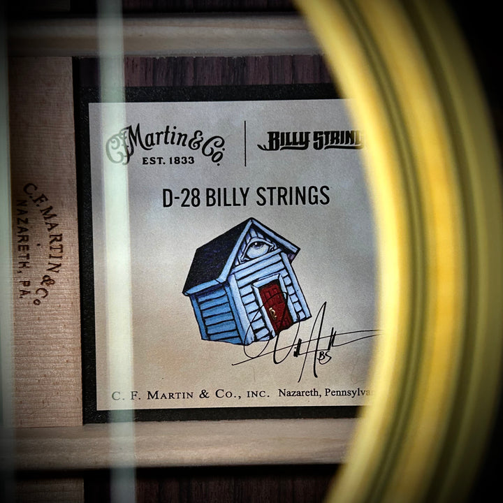 Martin D-28 - Billy Strings