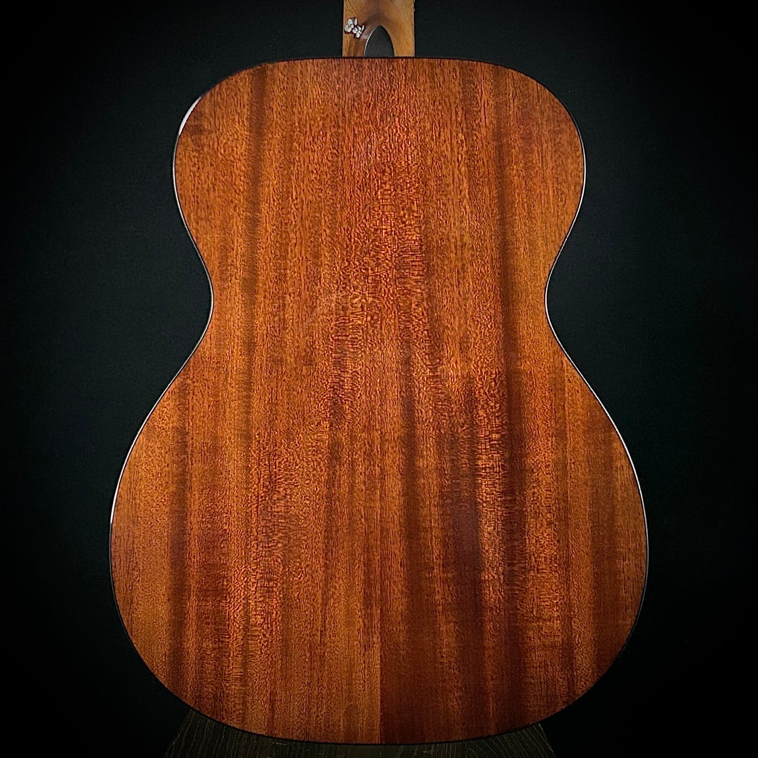 Martin 000E Retro Plus Mahogany - New For 2025