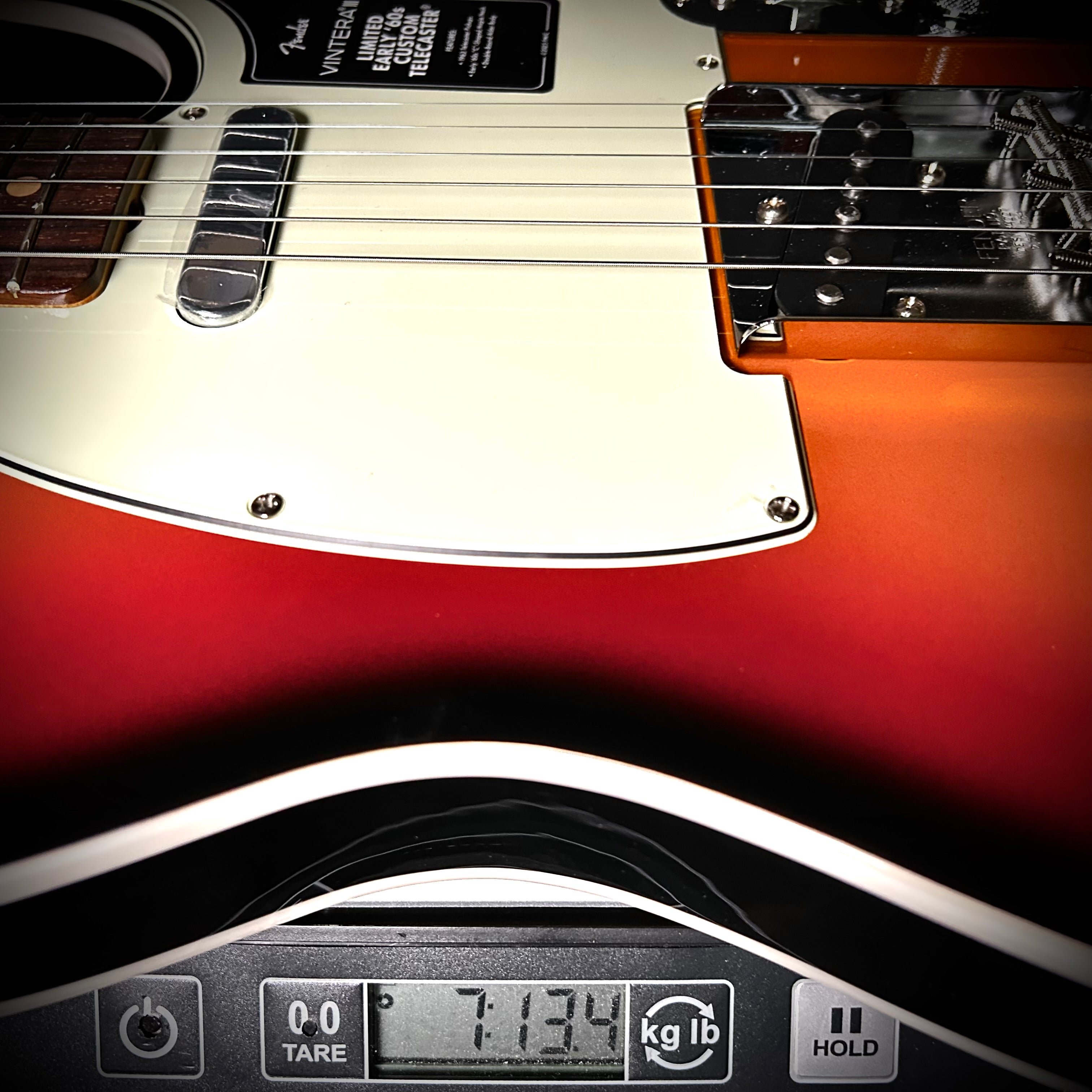 Fender Limited Edition Vintera III Early '60s Telecaster – Music