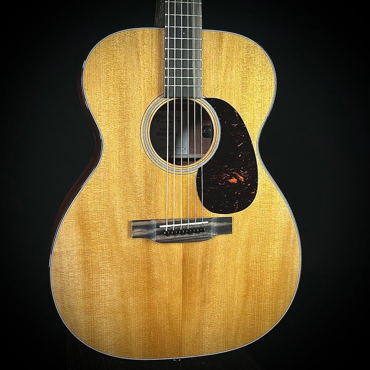 Martin 000E Retro Plus Mahogany - New For 2025