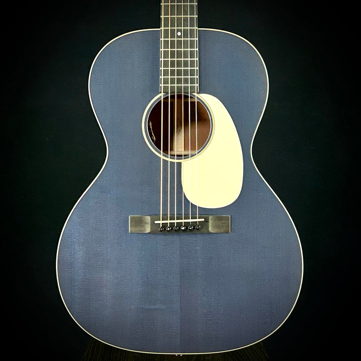 Martin 00L-16E - Blue Denim