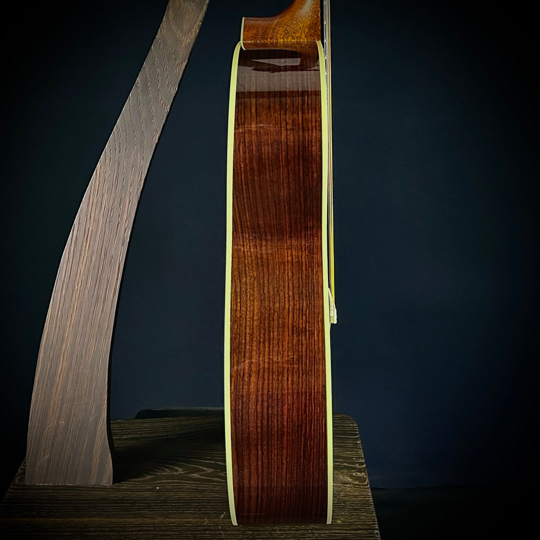 Martin M-28