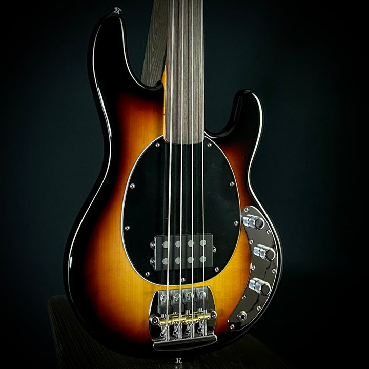 Music Man Pino Palladino StingRay | Fretless