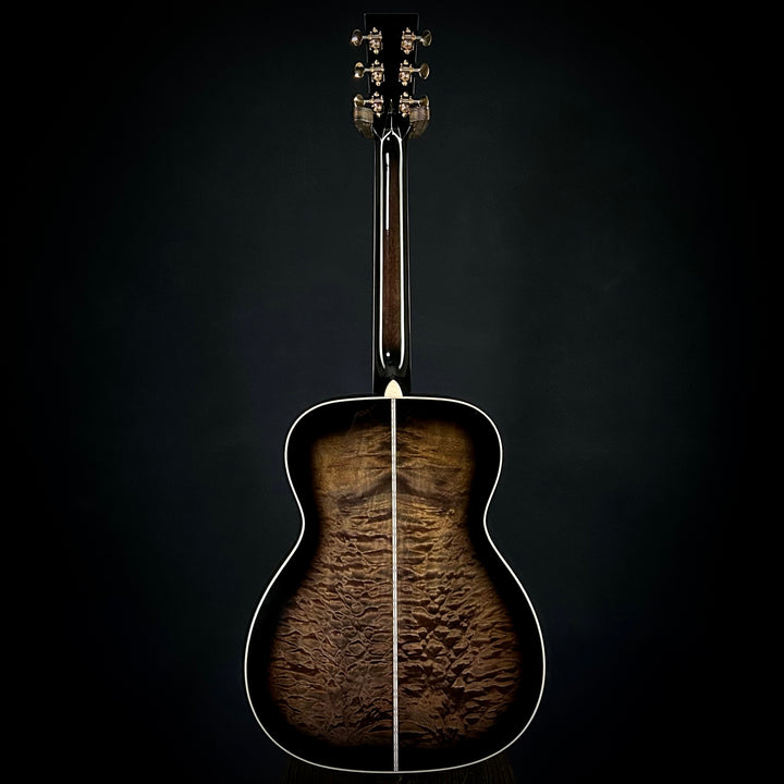 Martin Custom Shop M Paisley - Ember Burst