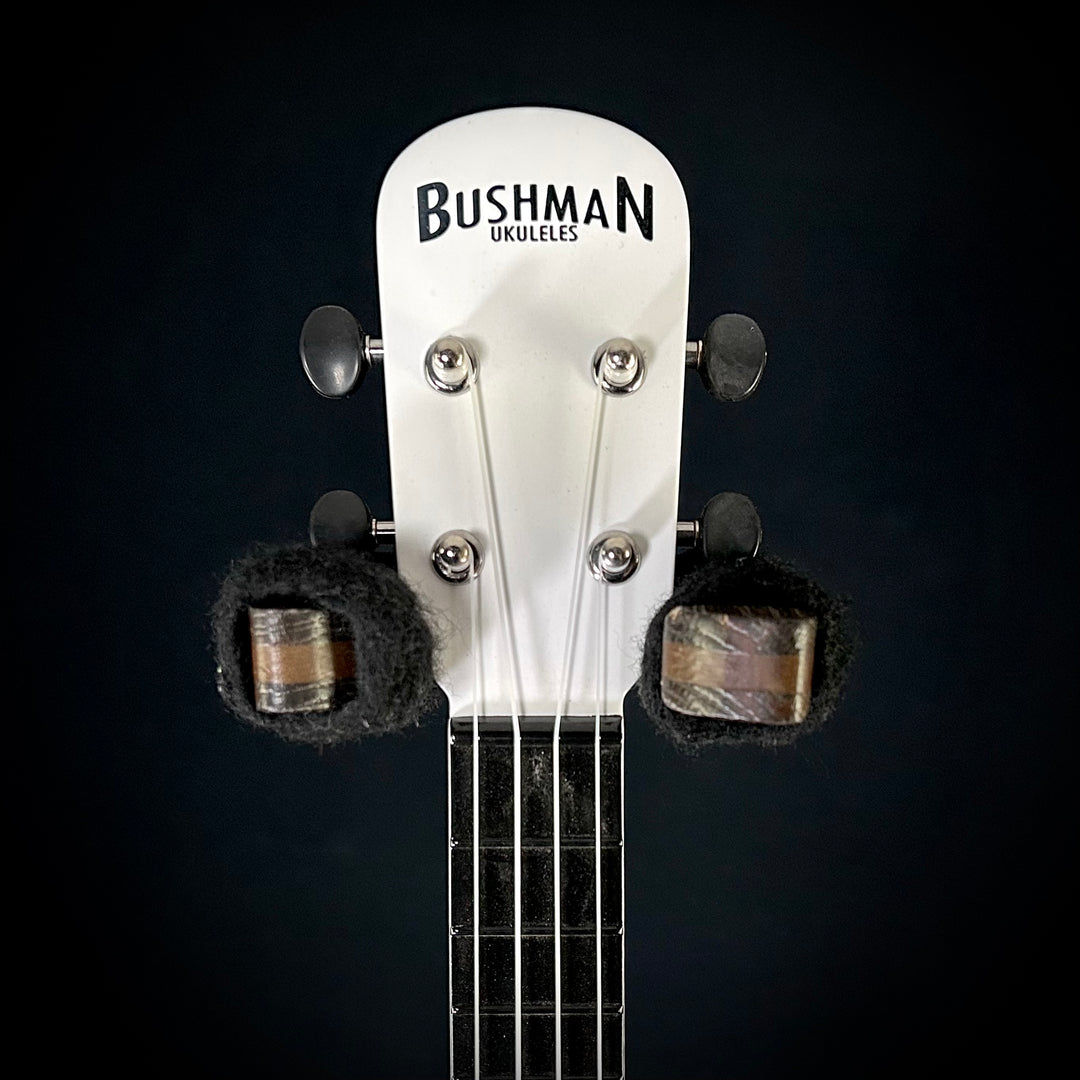 Bushman Carbon Fiber Ukulele w/Pu - Seafoam Green
