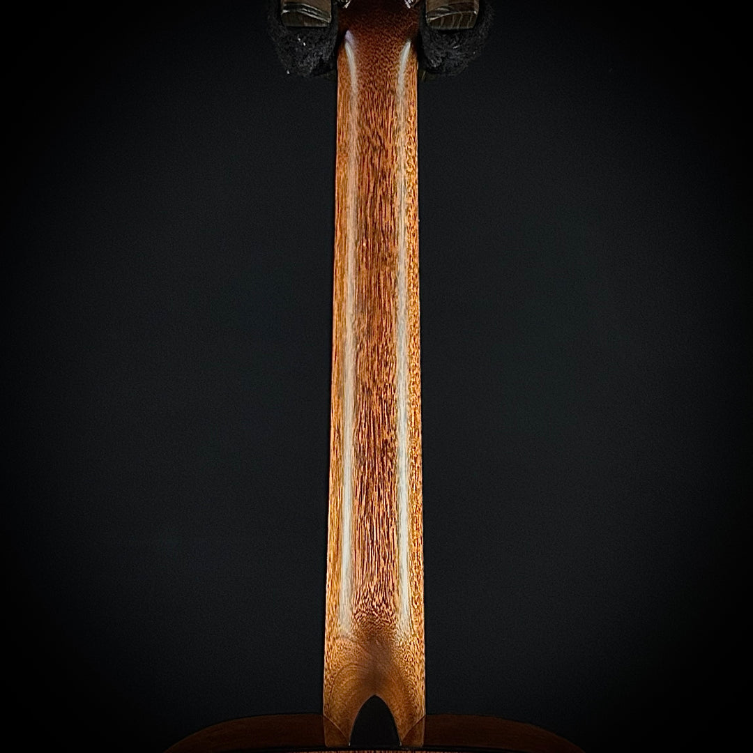 Martin 00-18