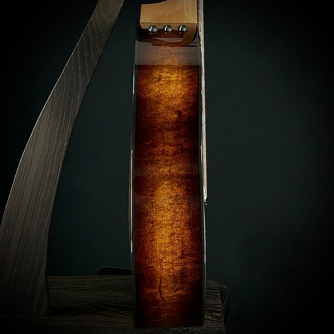 Taylor 214CE-K Sunburst Plus