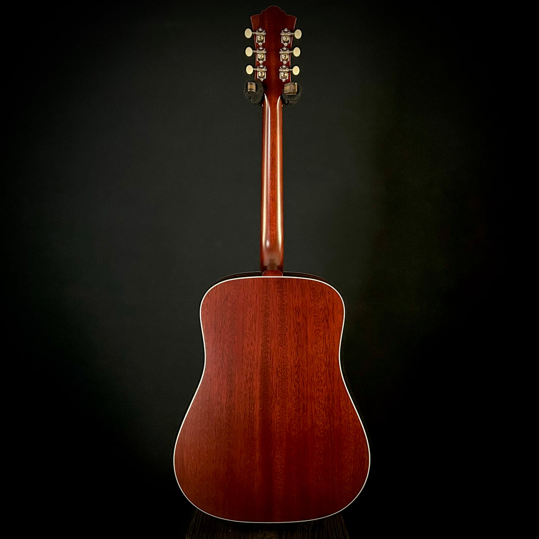 Guild D-40 - Natural