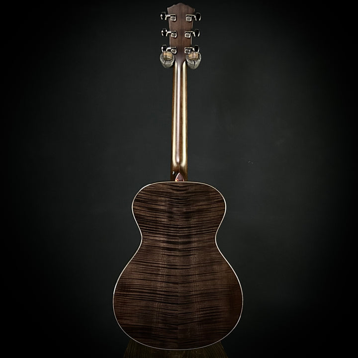 Taylor Custom Gold Label - Grand Concert