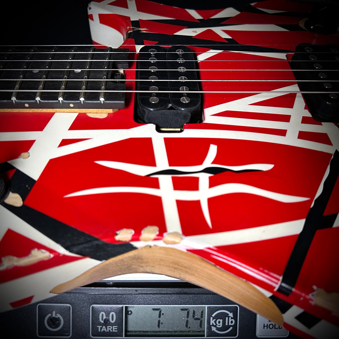 EVH Limited Edition Wolfgang Special Striped Series Aged