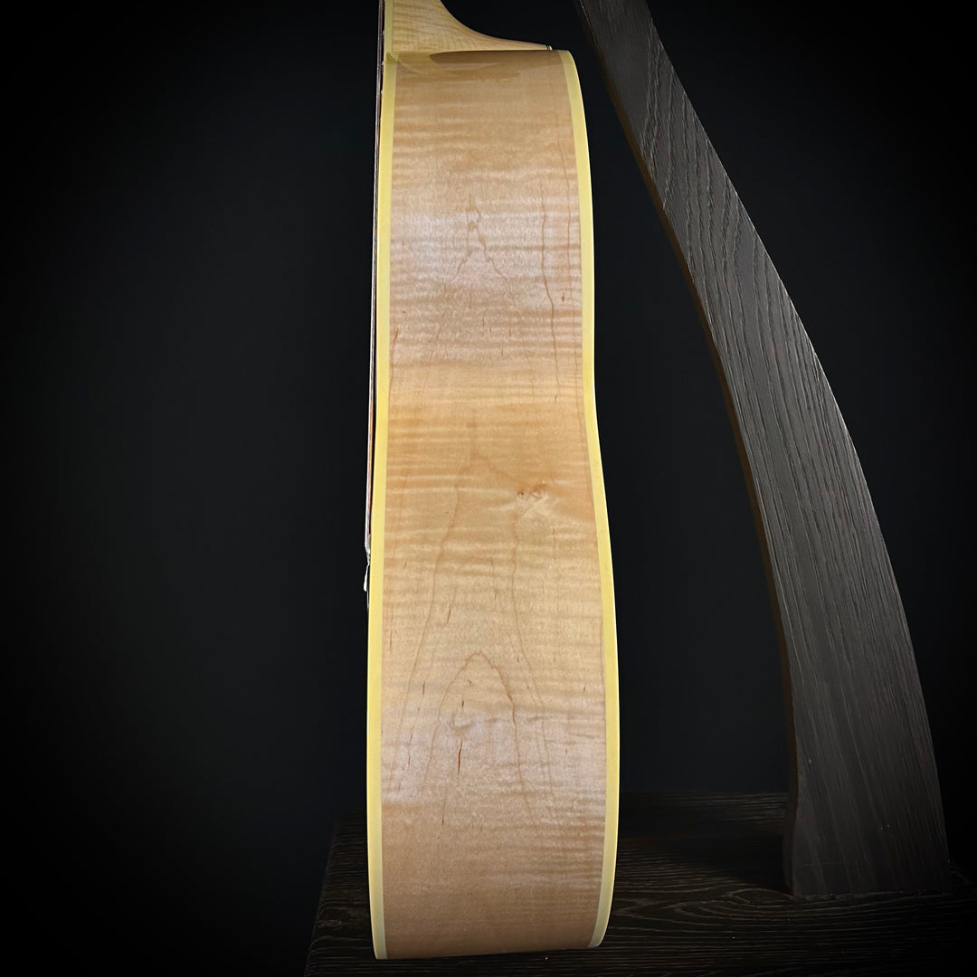 Gibson SJ-200 Montana Gold - Antique Natural