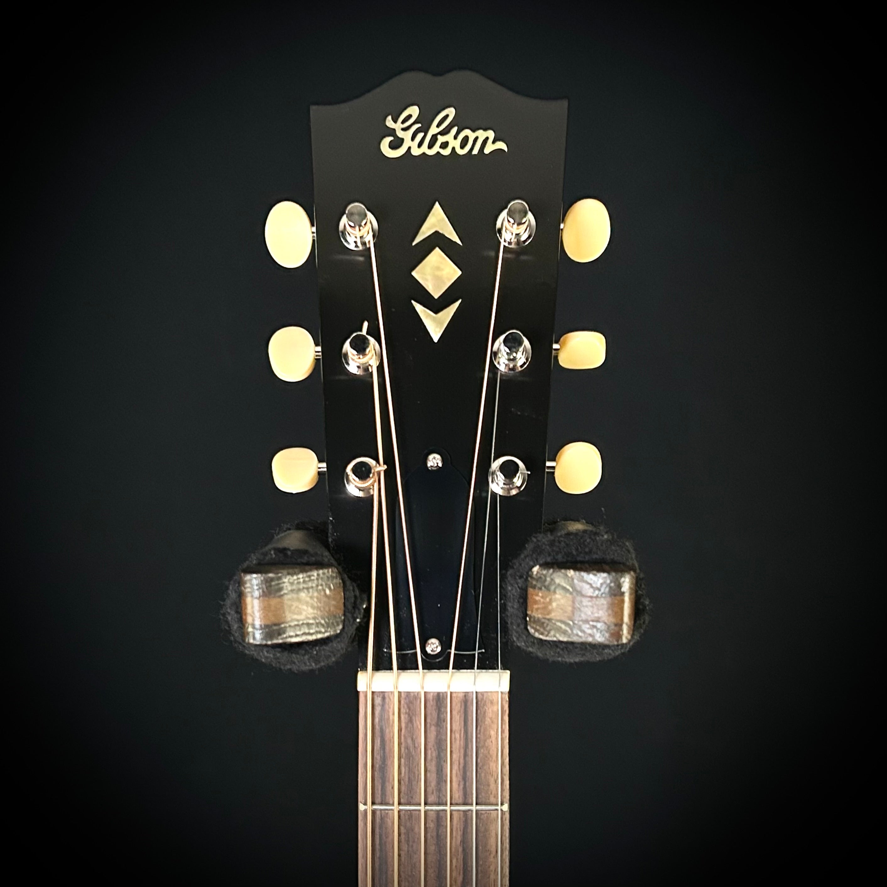 Gibson 1942 LG-2 Custom - AJ Inlays – Music Villa MT