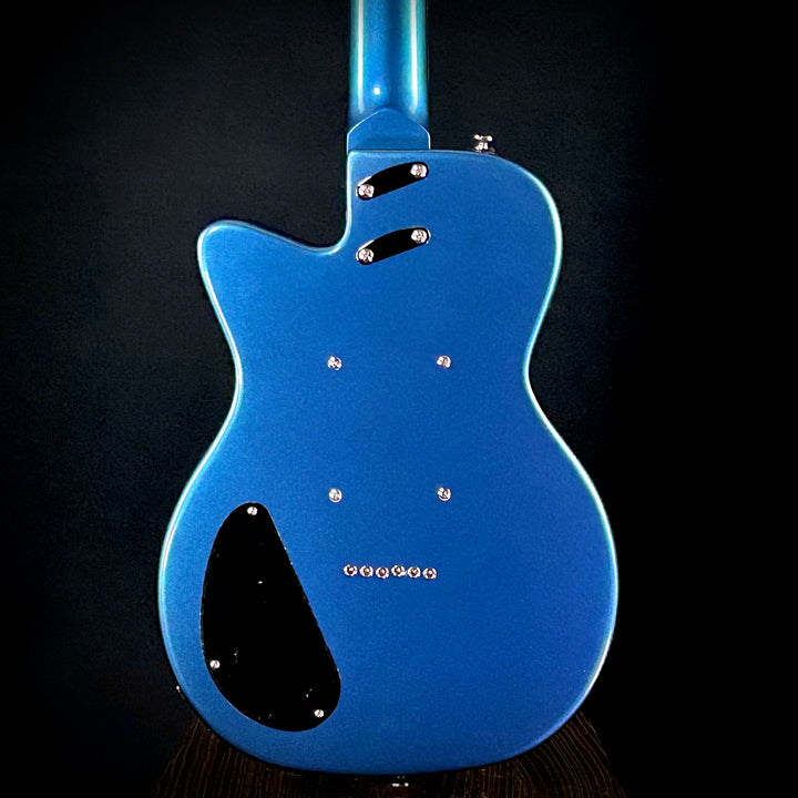 Silvertone 1373 Baritone