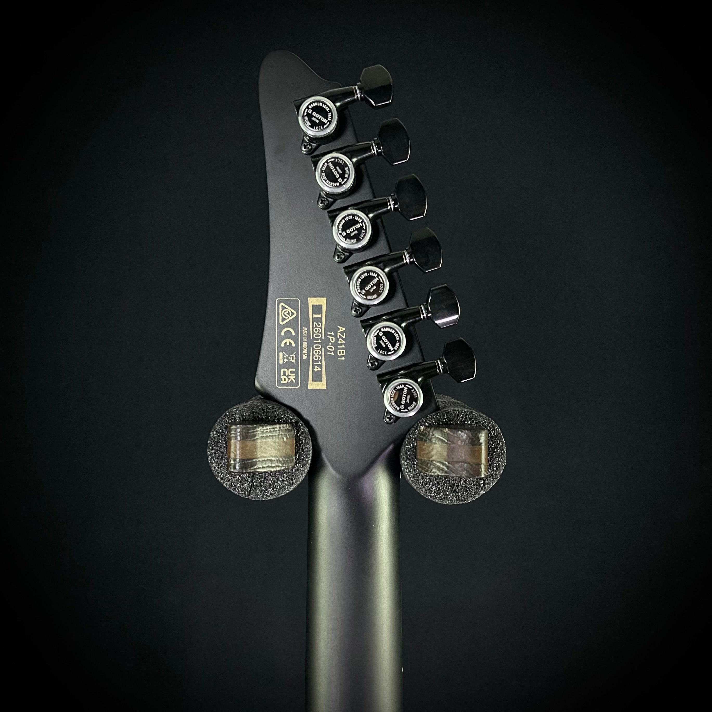 Ibanez Iron Label AZ41B1 – Music Villa MT