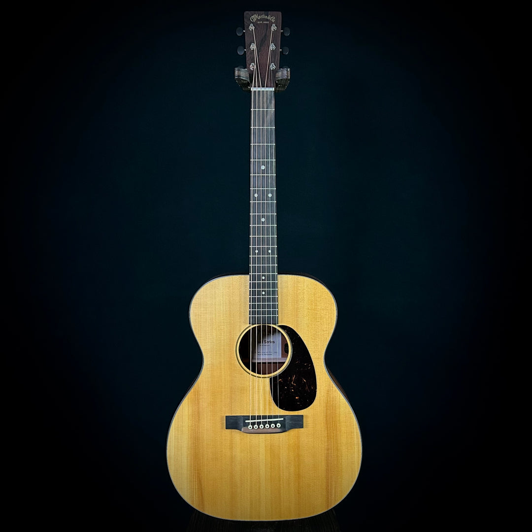 Martin 000-10E Retro