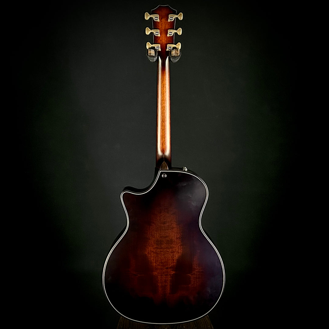 Taylor Builders Edition 324ce