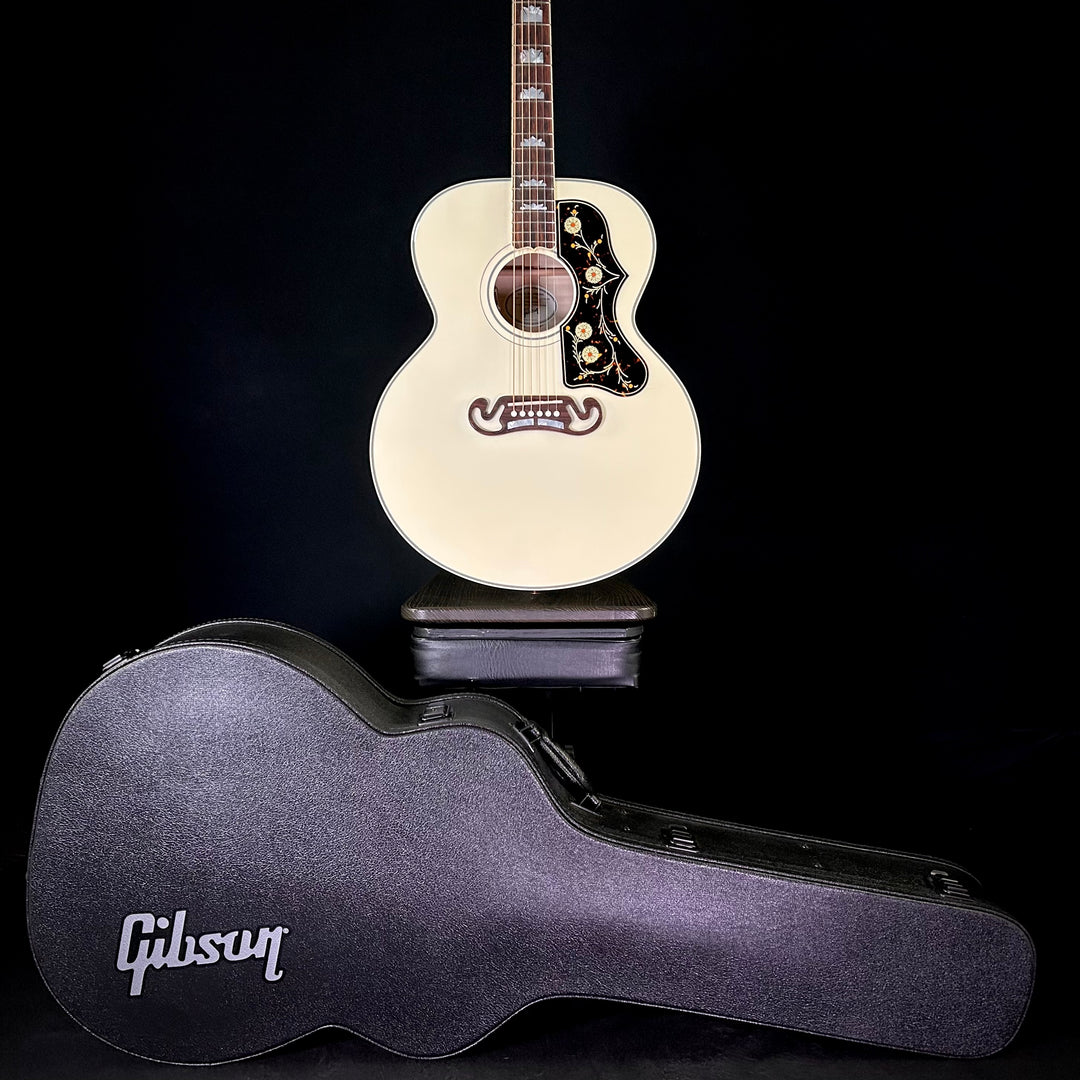 Gibson SJ-200 Standard Classic White