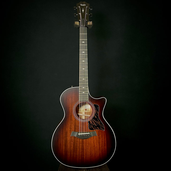 Taylor 324CE