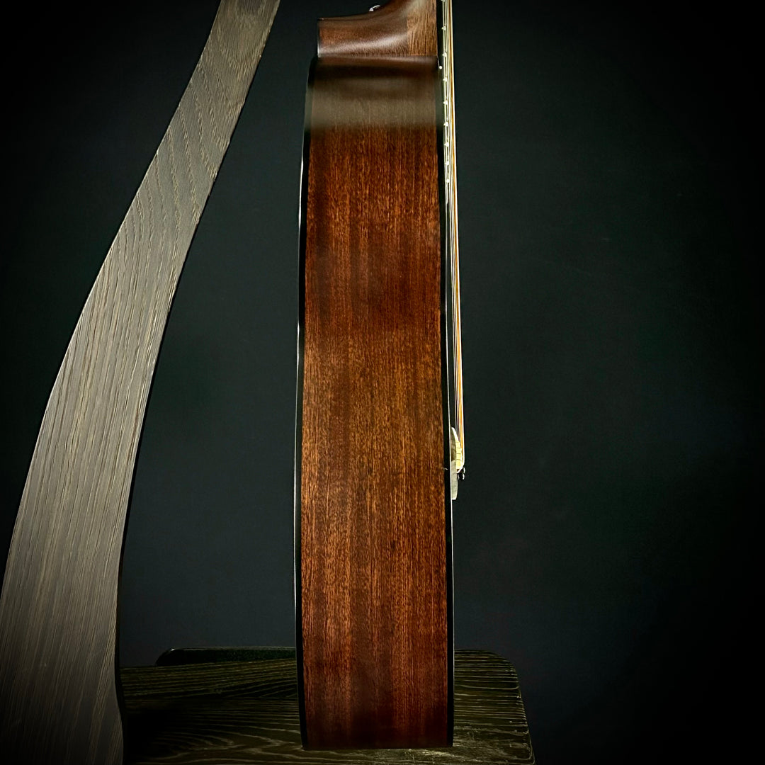 Martin 00-10E Retro - Joe Bonamassa