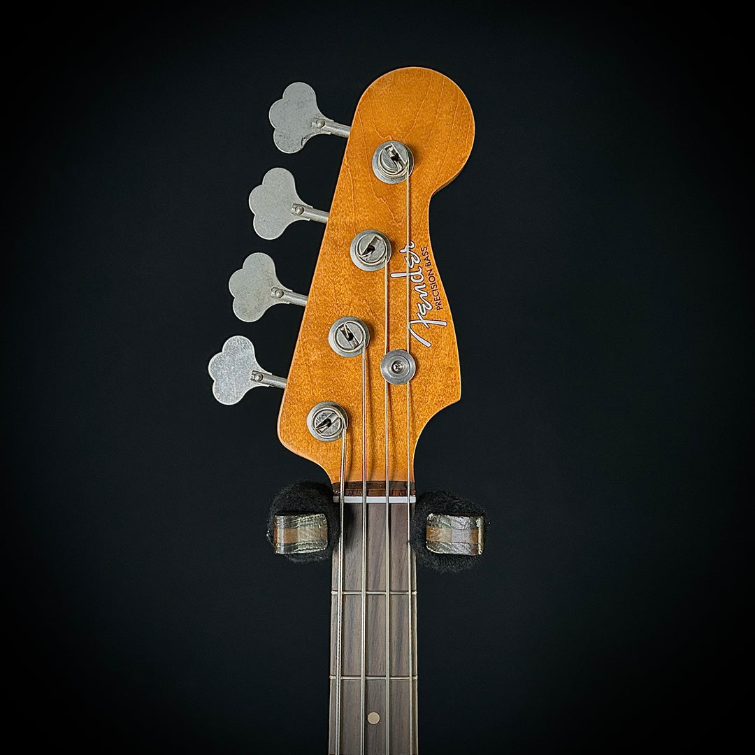 Fender Vintera II Road Worn ‘60s Precision Bass