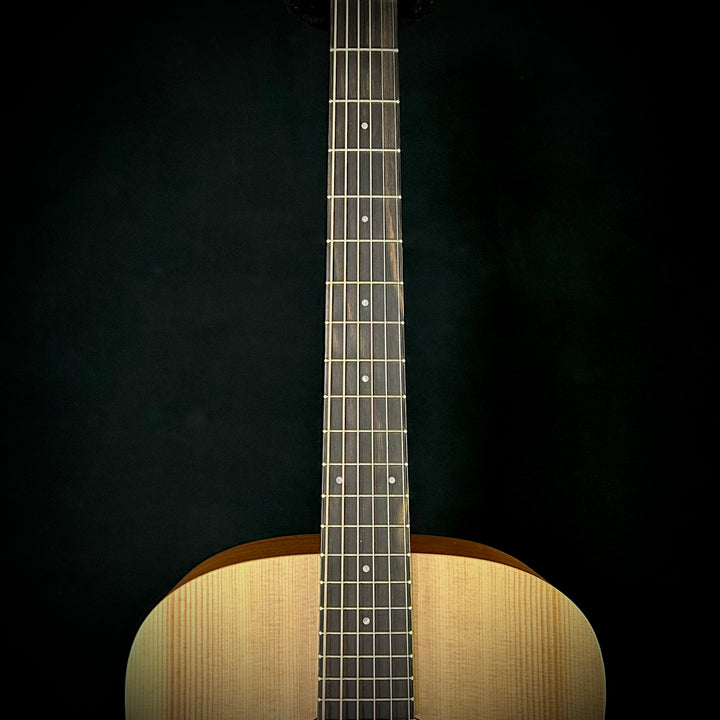 Taylor 2020 Academy 10 (USED)