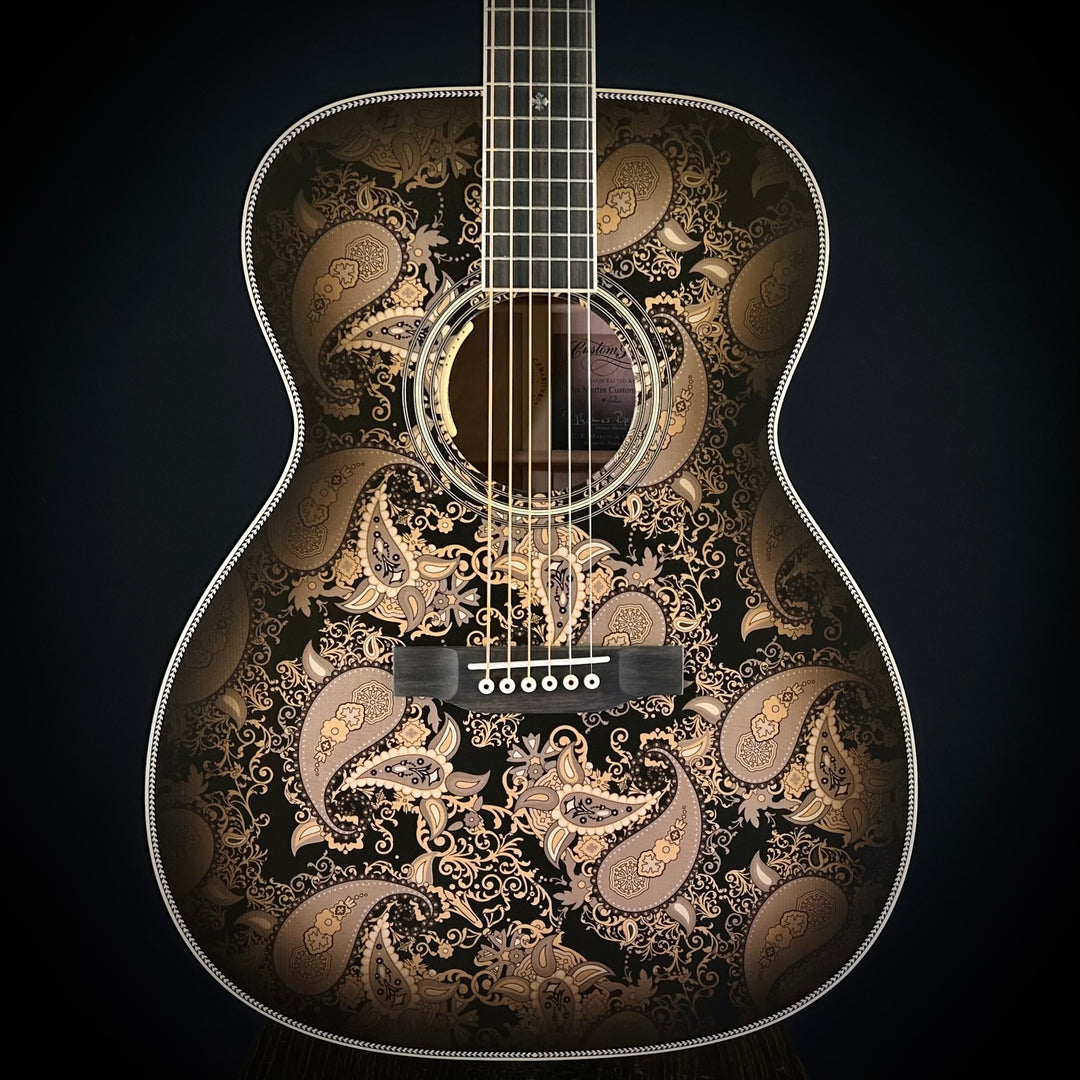 Martin Custom Shop M Paisley - Ember Burst