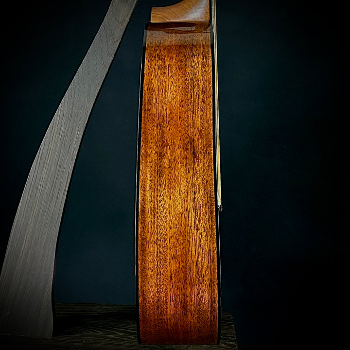 Martin D-18