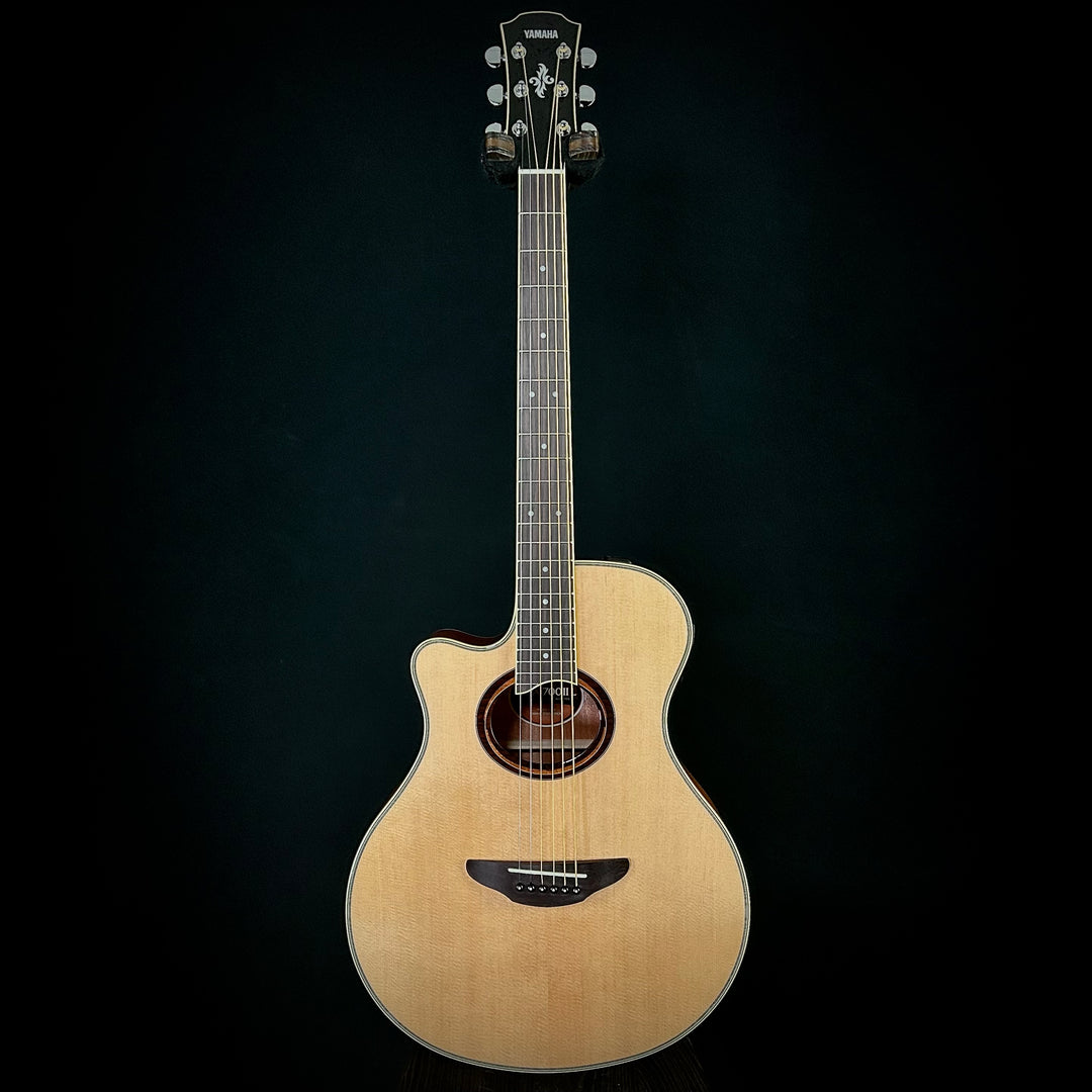 Yamaha APX 700II LEFTY