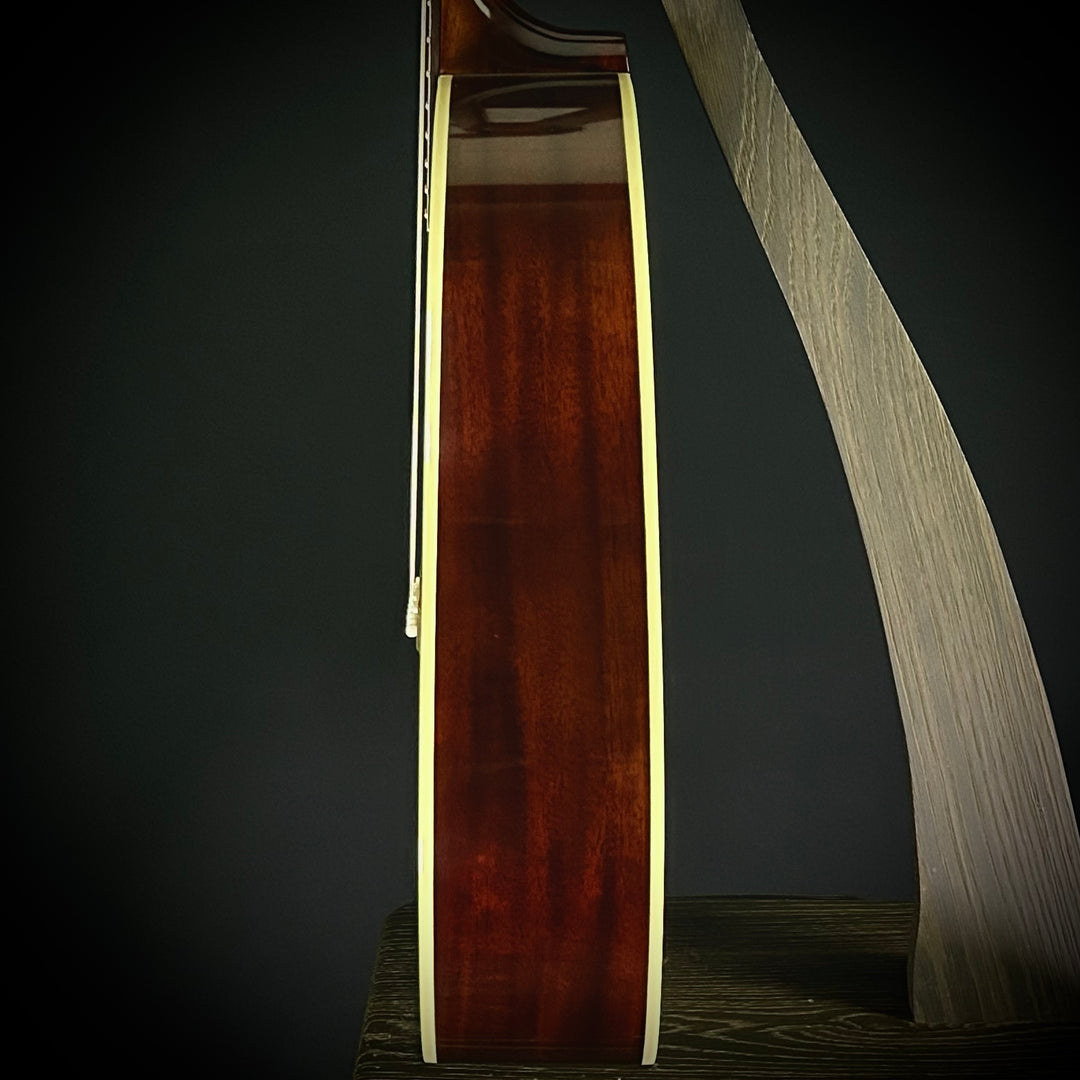 Epiphone 1942 Banner J-45