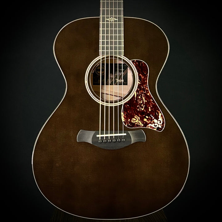 Taylor Custom Gold Label - Grand Concert