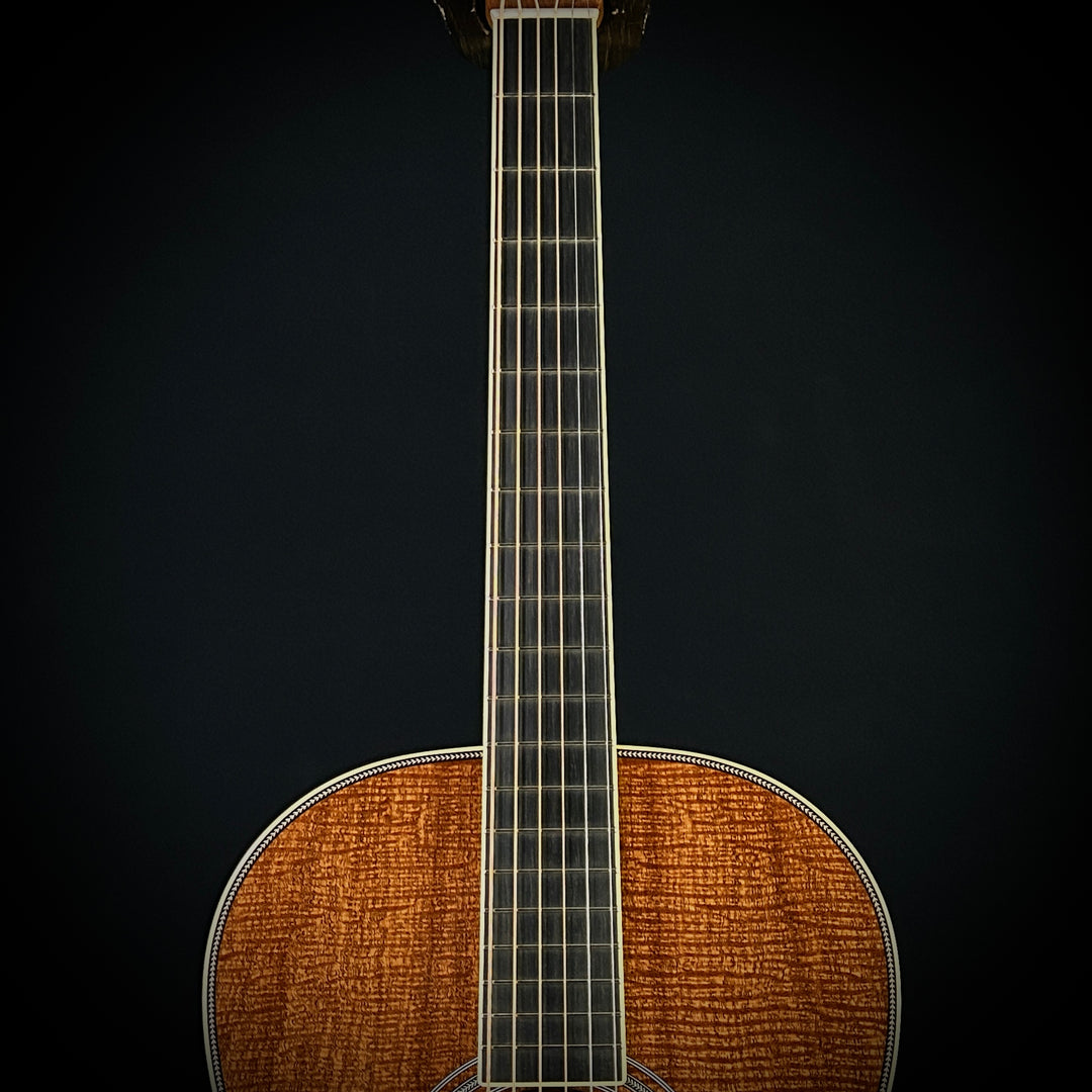 Martin MV Custom Shop 000 12-Fret - Flamed Mahogany