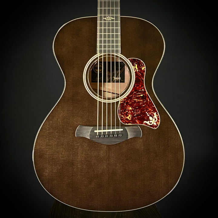 Taylor Custom Gold Label - Grand Concert