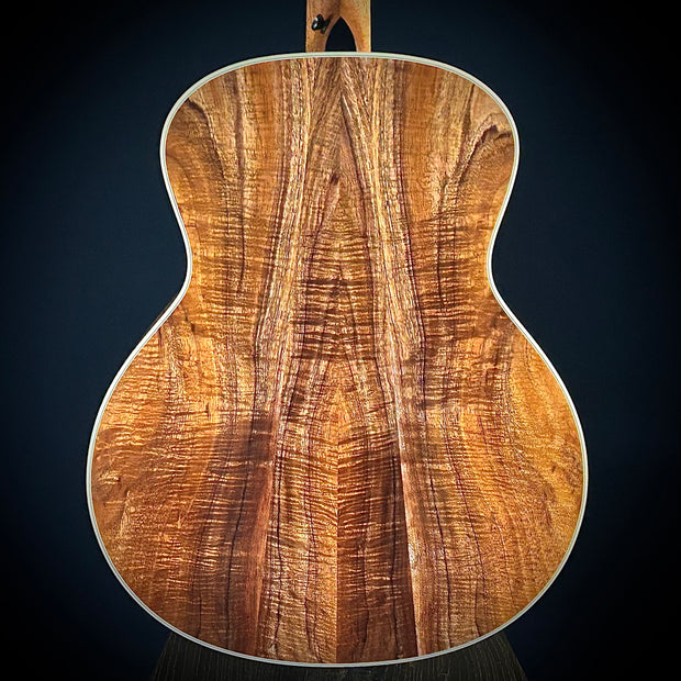 Taylor 814e Gold Label - Koa Natural