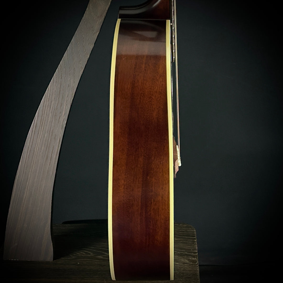 Epiphone 1942 Banner J-45