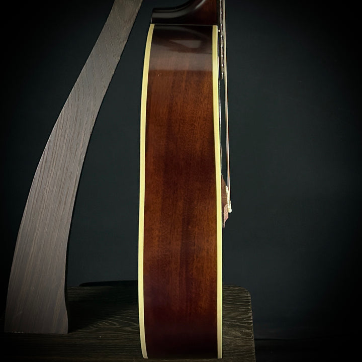 Epiphone 1942 Banner J-45