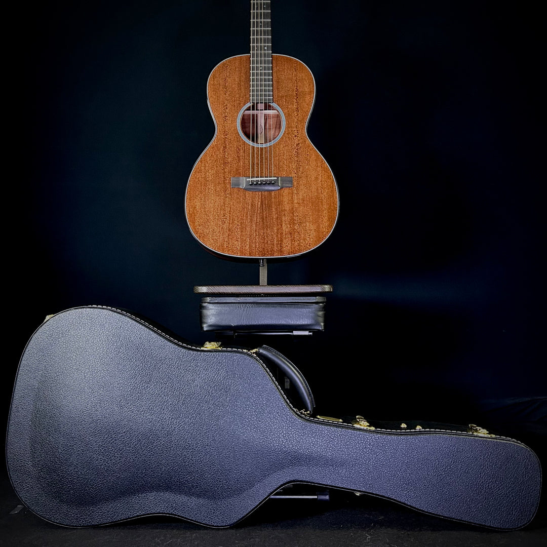 Martin Custom OM, 12-Fret - Sinker Redwood