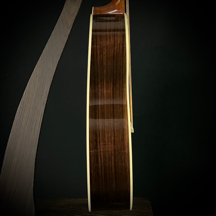 Martin 000-EC 30th Anniversary LTD