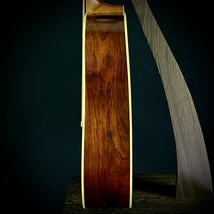 Martin D-28 Authentic 1937 Aged - Guatemalan Rosewood