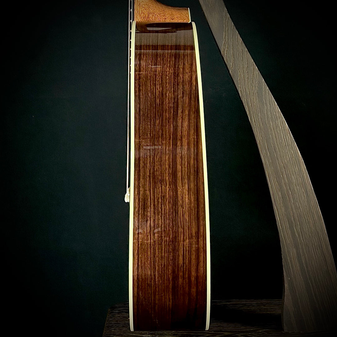 Martin D-28 - New for 2025
