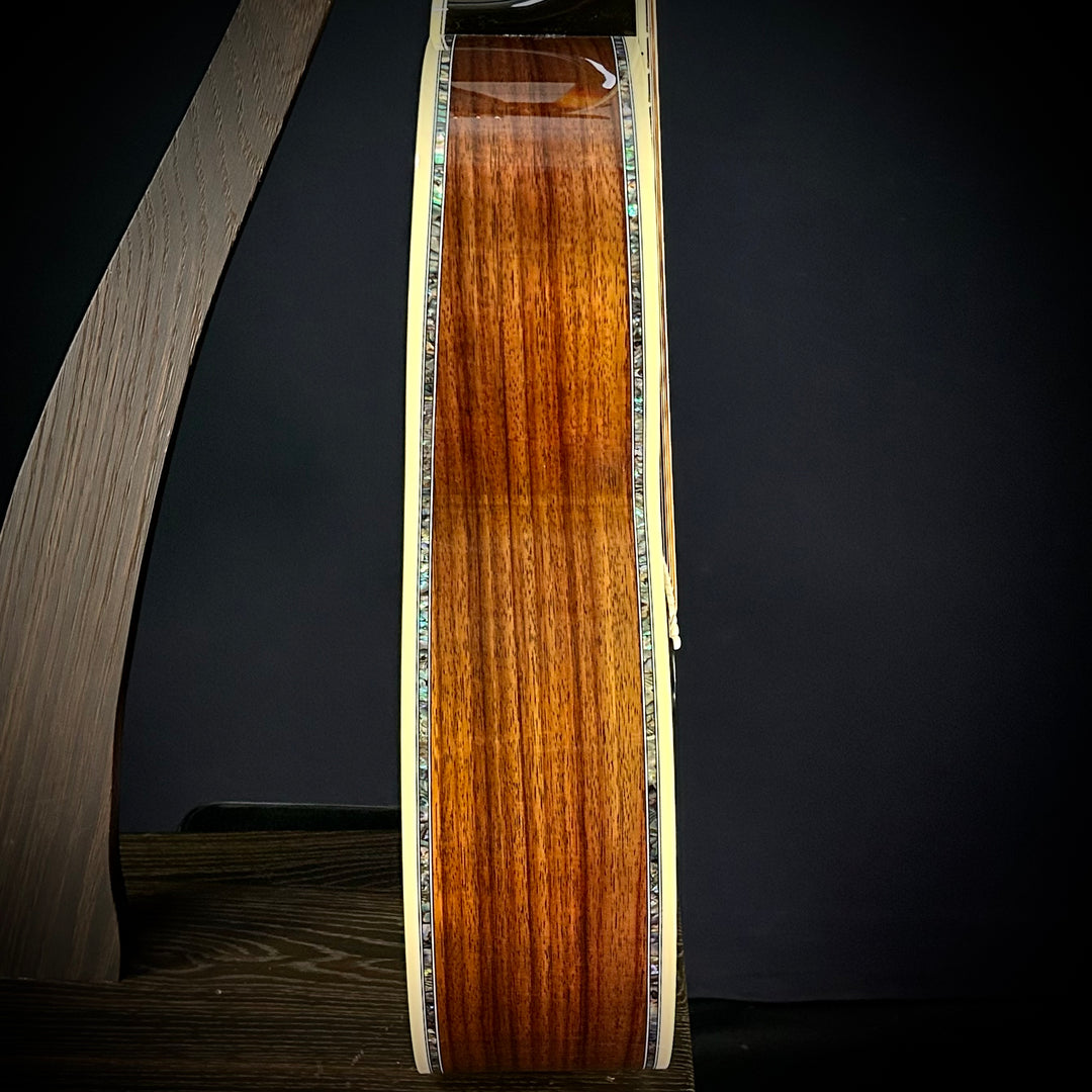 Gibson SJ-200 Monarch #112