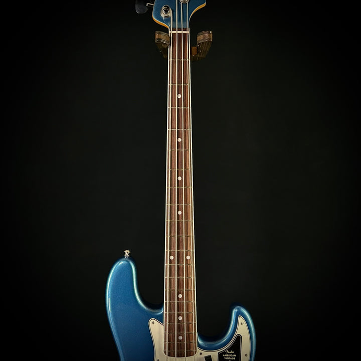 American Vintage II 1966 Jazz Bass Lake Placid Blue