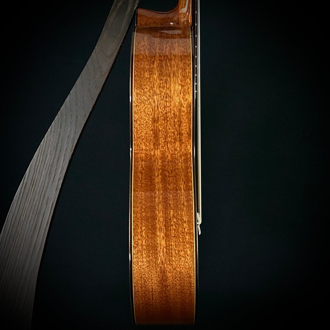 Cordoba C9 Parlor Cedar Top