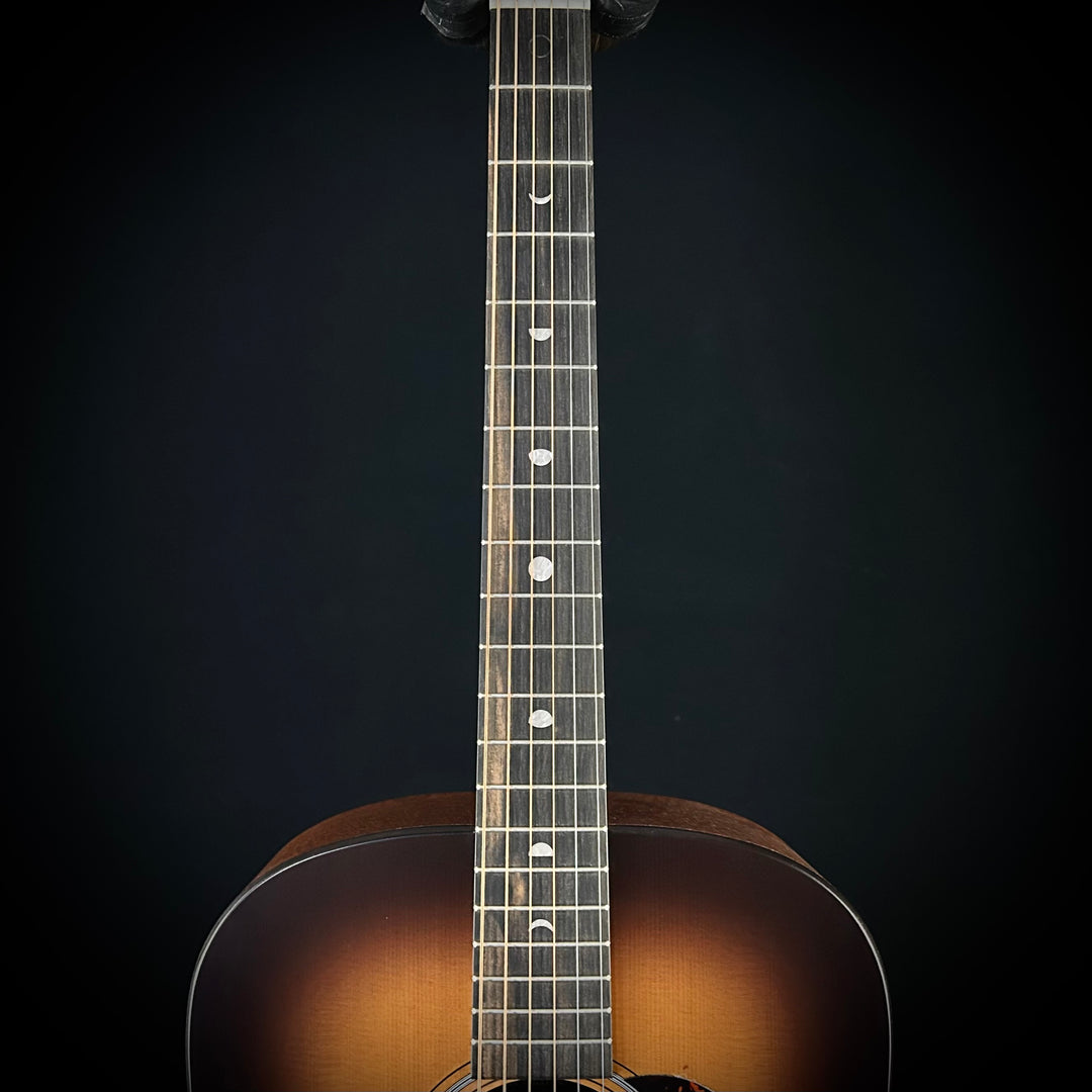 Martin D-X2E Molly Tuttle