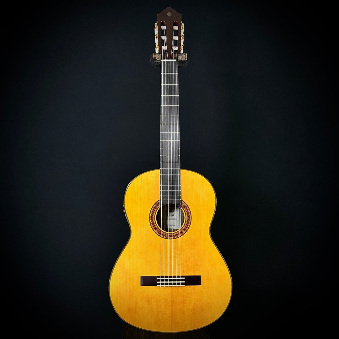 Yamaha CG TransAcoustic - Nylon