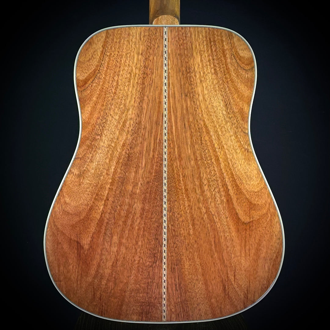 Gibson Hummingbird Elegant KOA - Honey Burst