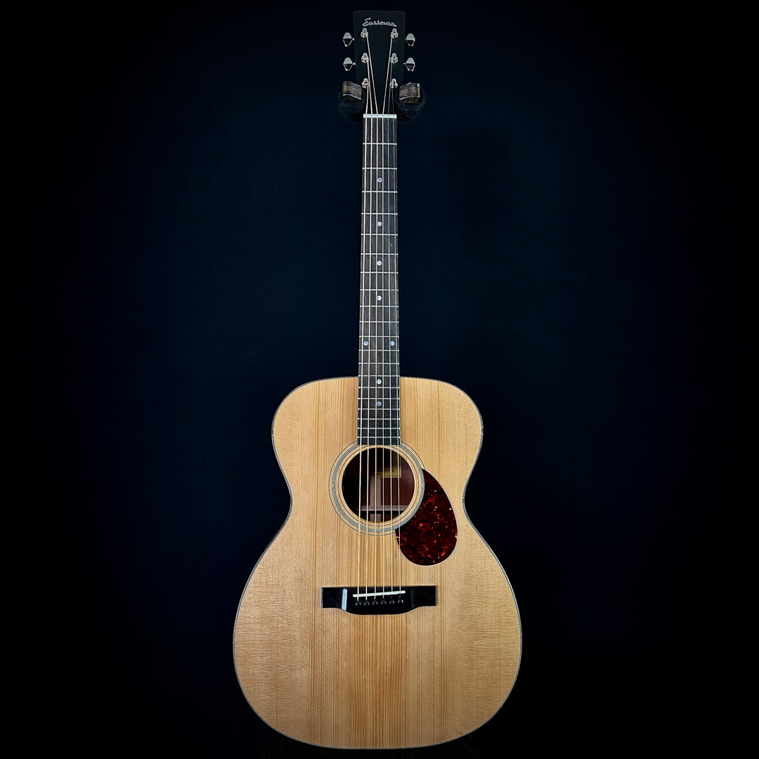 Eastman E10M Deluxe