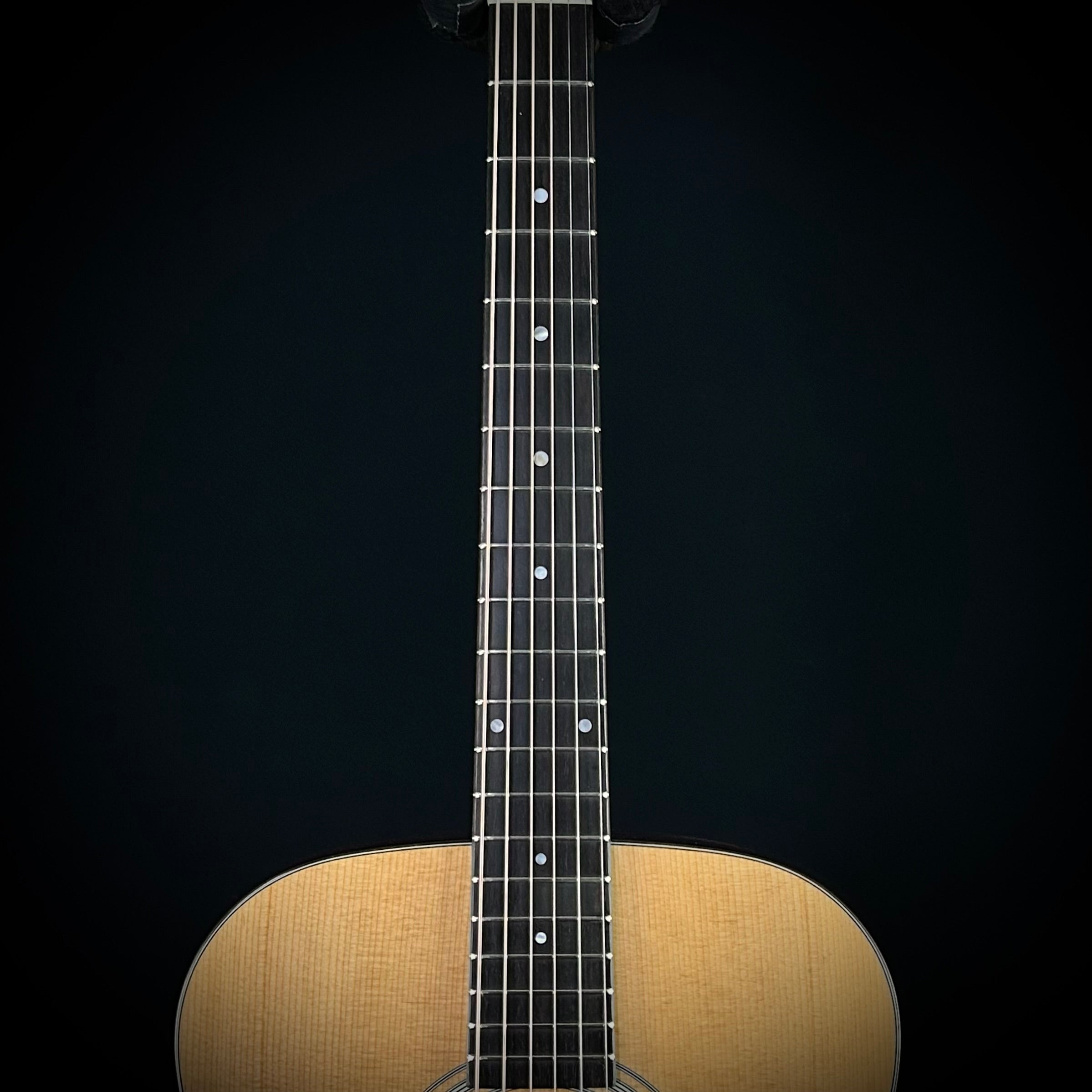 Eastman E10OM -TC Adirondack – Music Villa MT